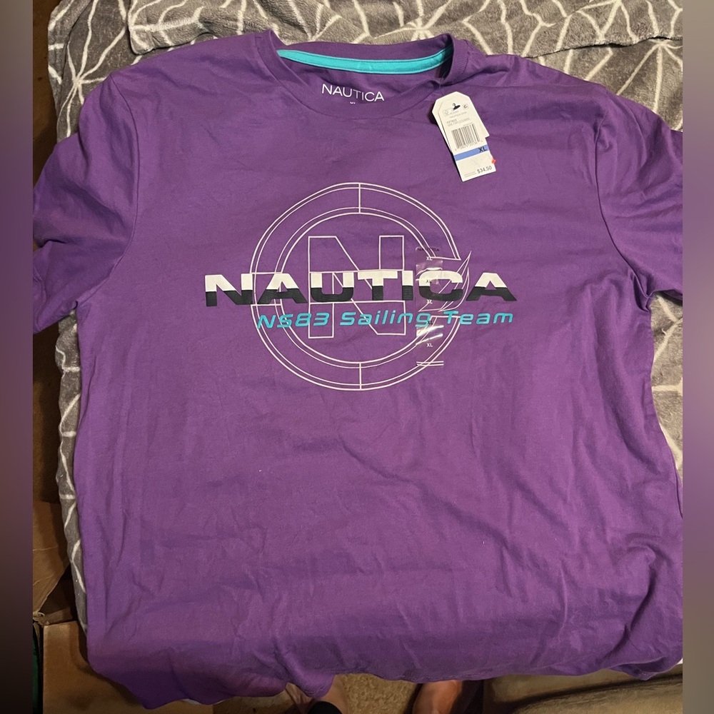 NWT mens Nautica tshirt